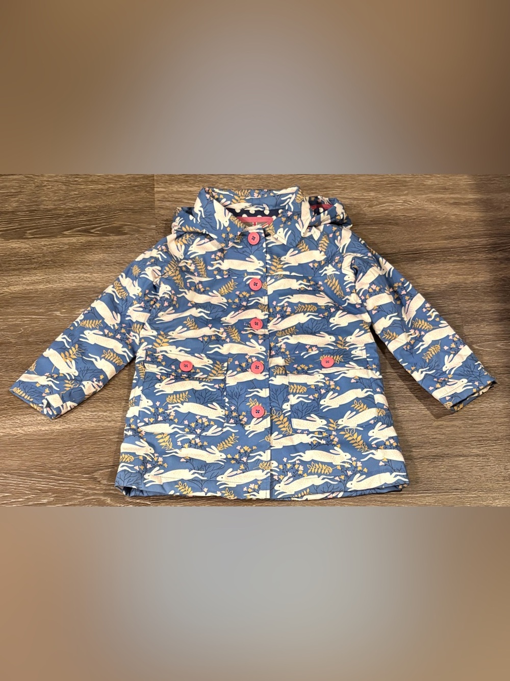 Mini Boden bunny jacket vibrant blue background covered in bunnies Size 4/5